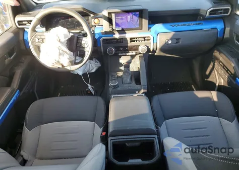 2025 Toyota Tacoma Double Cab z USA, uszkodzony, nr VIN 3TYLC5LN2ST028430